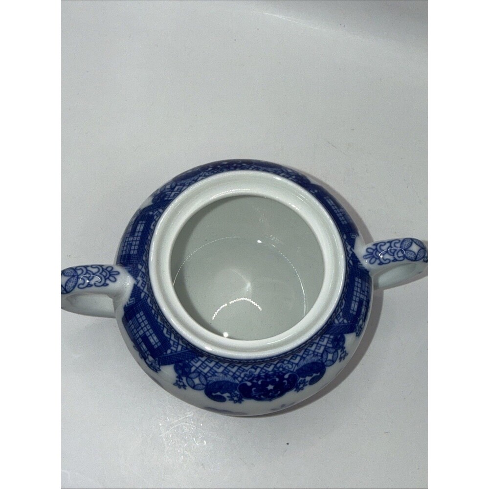 Blue Willow Sugar And Creamer Set - Picture 8 of 12
